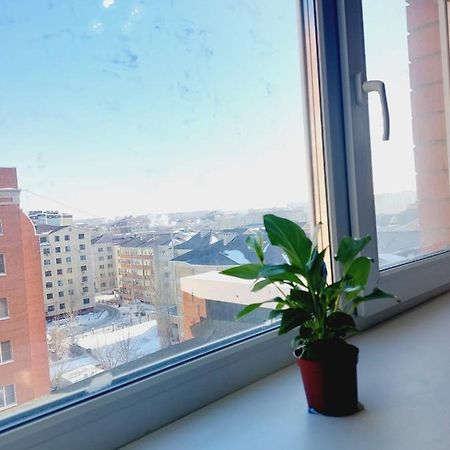 Квартира На Плазе Aqtöbe Ngoại thất bức ảnh