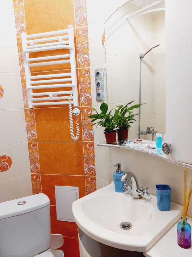Квартира На Плазе Aqtöbe Ngoại thất bức ảnh